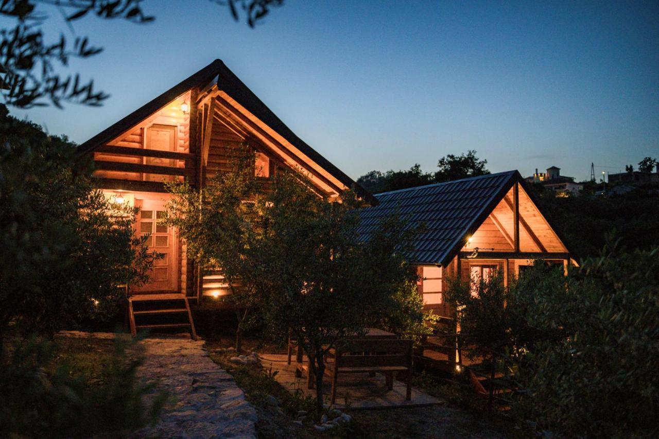 Madre Natura Glamping อุลซิน ภายนอก รูปภาพ