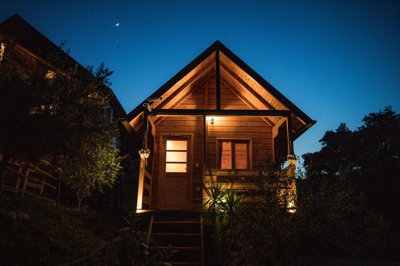 Madre Natura Glamping อุลซิน ภายนอก รูปภาพ
